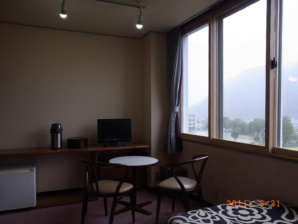 Hotel New Mondo Yuzawa  Rom bilde