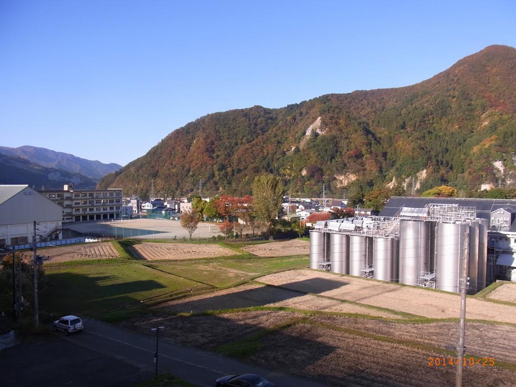Hotel New Mondo Yuzawa  Eksteriør bilde