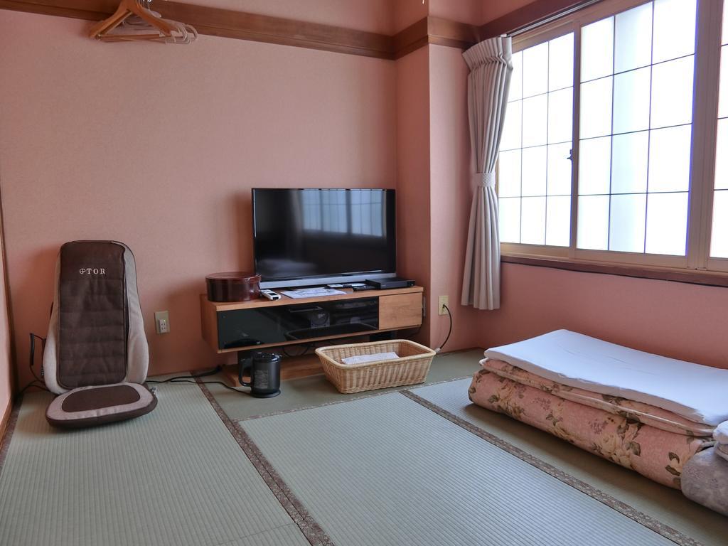 Hotel New Mondo Yuzawa  Eksteriør bilde